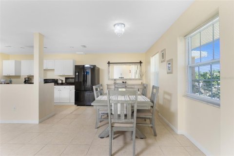 Casa en venta en Port Charlotte, Florida, 3 dormitorios, 123 m2 № 1670028 - foto 10