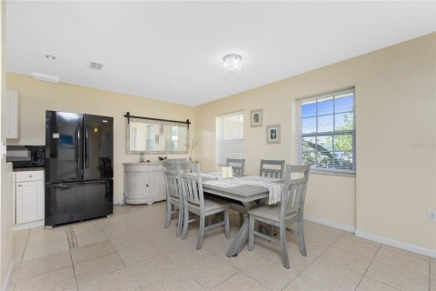 Casa en venta en Port Charlotte, Florida, 3 dormitorios, 123 m2 № 1670028 - foto 9