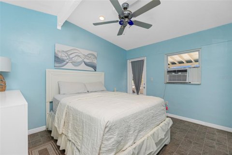 Casa en venta en Port Charlotte, Florida, 3 dormitorios, 123 m2 № 1670028 - foto 22