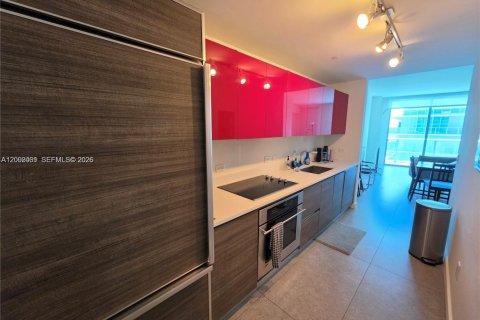 Copropriété à vendre à Miami, Floride: 49.33 m2 № 2372636 - photo 2