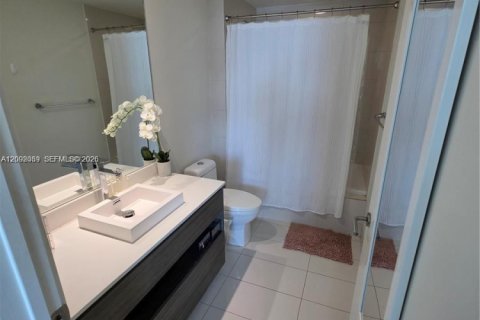 Copropriété à vendre à Miami, Floride: 49.33 m2 № 2372636 - photo 7