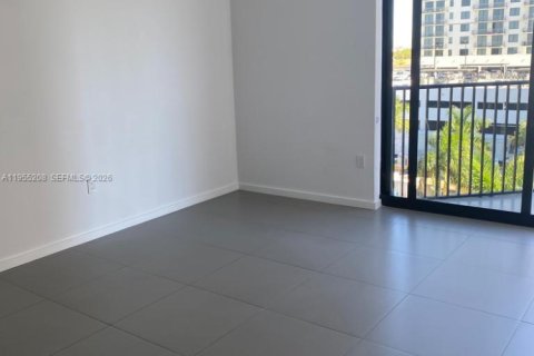 Condominio en alquiler en Doral, Florida, 2 dormitorios, 88.26 m2 № 2010733 - foto 16