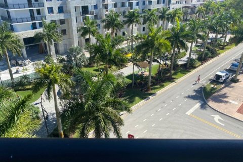 Condominio en alquiler en Doral, Florida, 2 dormitorios, 88.26 m2 № 2010733 - foto 10