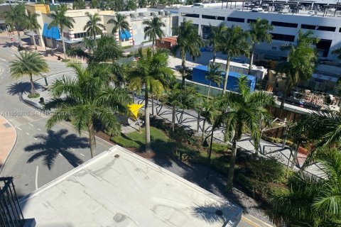 Condominio en alquiler en Doral, Florida, 2 dormitorios, 88.26 m2 № 2010733 - foto 8