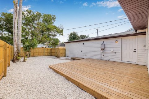 Casa en venta en Saint Petersburg, Florida, 3 dormitorios, 114.27 m2 № 1832745 - foto 24