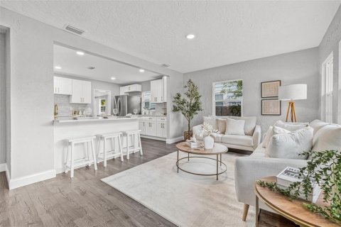 Casa en venta en Saint Petersburg, Florida, 3 dormitorios, 114.27 m2 № 1832745 - foto 6