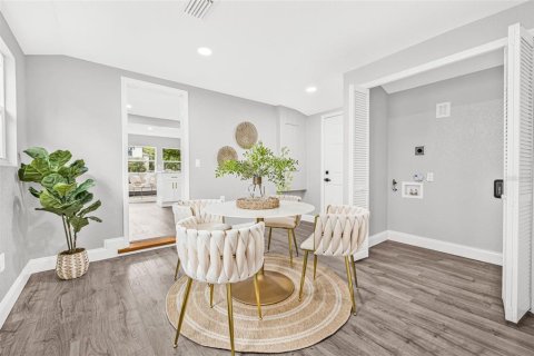 Casa en venta en Saint Petersburg, Florida, 3 dormitorios, 114.27 m2 № 1832745 - foto 12
