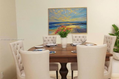 Condo in Margate, Florida, 2 bedrooms  № 1991065 - photo 4