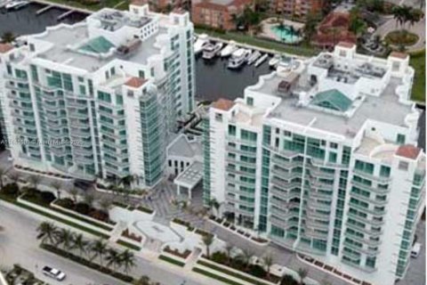 Copropriété à vendre à Aventura, Floride: 2 chambres, 115.29 m2 № 1817663 - photo 2