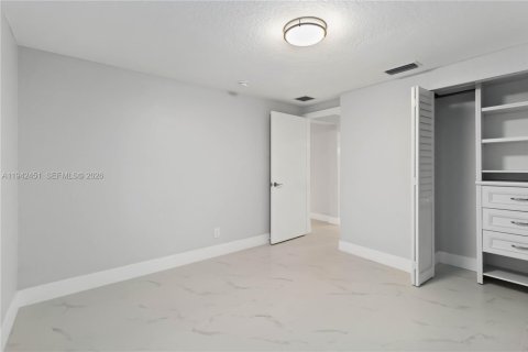 Villa ou maison à louer à Tamarac, Floride: 2 chambres, 77.57 m2 № 1999961 - photo 20