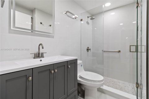 Villa ou maison à louer à Tamarac, Floride: 2 chambres, 77.57 m2 № 1999961 - photo 22