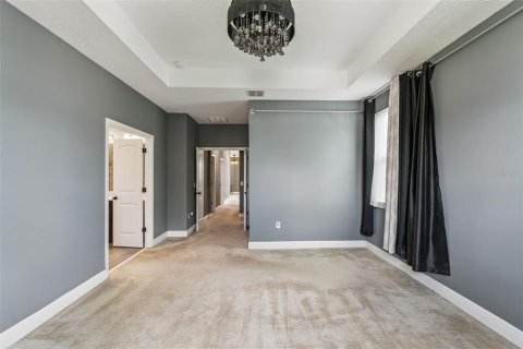 House in Winter Garden, Florida 3 bedrooms, 193.14 sq.m. № 2132575 - photo 22