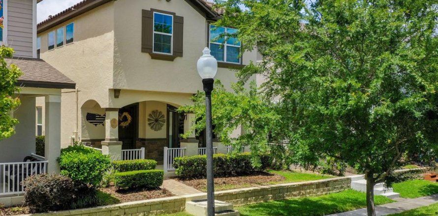 House in Winter Garden, Florida 3 bedrooms, 193.14 sq.m. № 2132575