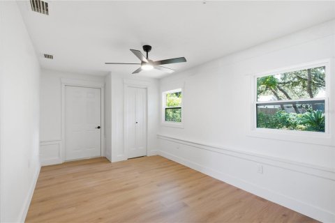 House in Dunedin, Florida 2 bedrooms, 136.57 sq.m. № 2231437 - photo 20