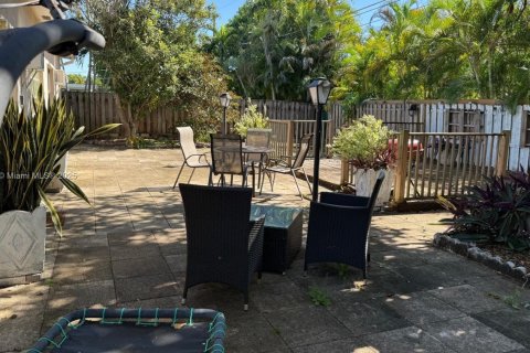 Immobilier commercial à louer à Sunrise, Floride: 1 chambre, 151.24 m2 № 1968185 - photo 18