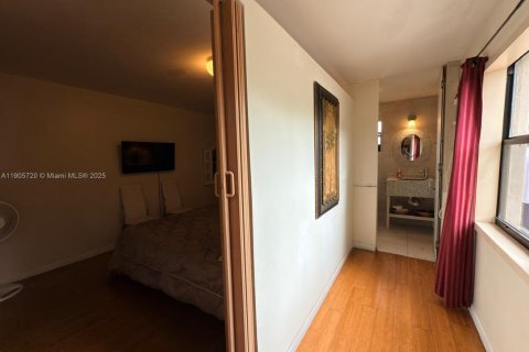 Immobilier commercial à louer à Sunrise, Floride: 1 chambre, 151.24 m2 № 1968185 - photo 9