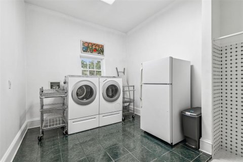 Casa en venta en Seffner, Florida, 4 dormitorios, 633.78 m2 № 1898877 - foto 24
