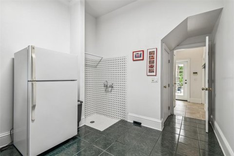 Casa en venta en Seffner, Florida, 4 dormitorios, 633.78 m2 № 1898877 - foto 25