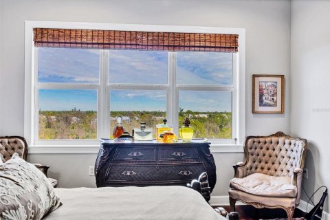 Condo in Englewood, Florida, 4 bedrooms  № 2108089 - photo 22