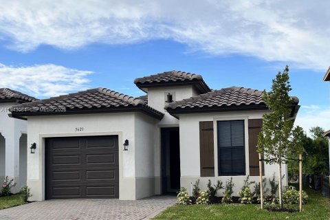 Villa ou maison à Ave Maria, Floride 3 chambres, 126.9 m2 № 1999344