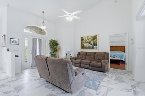 Villa ou maison à vendre à Rotonda, Floride: 3 chambres, 193.89 m2 № 2142911 - photo 7
