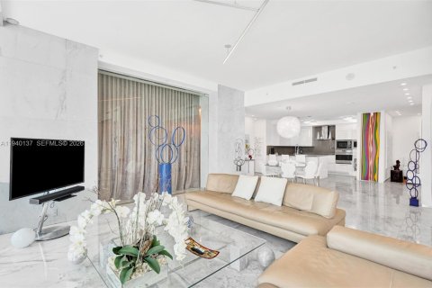 Купить кондоминиум в Санни-Айлс-Бич, Флорида 2 спальни, 195.28м2, № 1997362 - фото 4