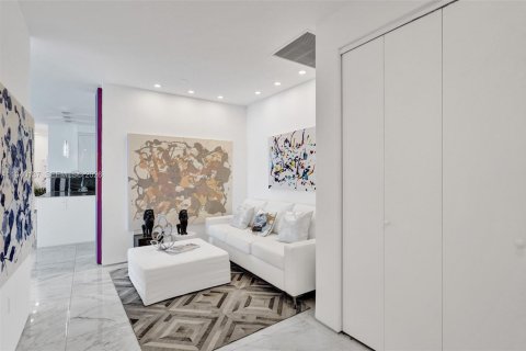 Купить кондоминиум в Санни-Айлс-Бич, Флорида 2 спальни, 195.28м2, № 1997362 - фото 22