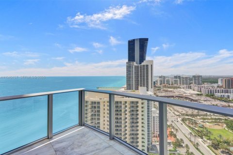 Купить кондоминиум в Санни-Айлс-Бич, Флорида 2 спальни, 195.28м2, № 1997362 - фото 5