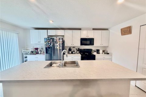 Villa ou maison à vendre à Hastings, Floride: 4 chambres, 171.4 m2 № 2422832 - photo 3