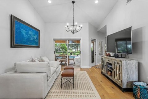 Casa en venta en Lakeland, Florida, 4 dormitorios, 223.43 m2 № 2348244 - foto 13