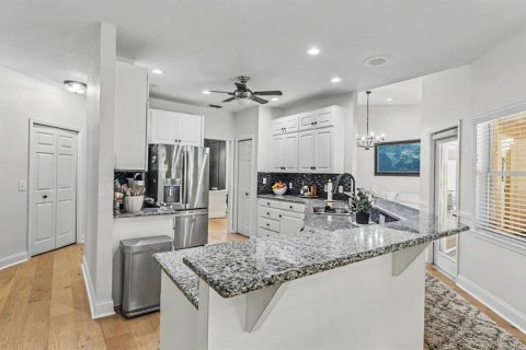Casa en venta en Lakeland, Florida, 4 dormitorios, 223.43 m2 № 2348244 - foto 20