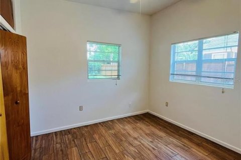 House in Orlando, Florida 2 bedrooms, 83.61 sq.m. № 1900230 - photo 7