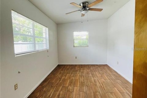 Villa ou maison à louer à Orlando, Floride: 2 chambres, 83.61 m2 № 1900230 - photo 6