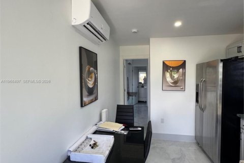 Appartement à louer à Miramar, Floride: 1 chambre, 118.73 m2 № 2031587 - photo 10