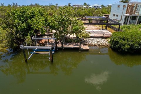 House in Longboat Key, Florida 4 bedrooms, 281.49 sq.m. № 2106717 - photo 10