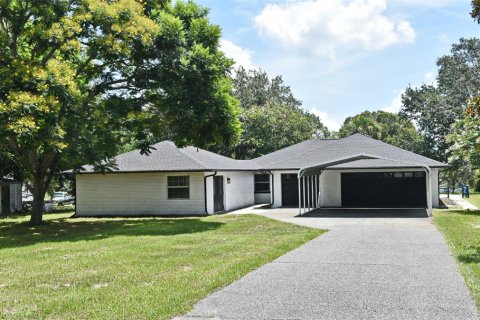 House in Yalaha, Florida 3 bedrooms, 270.53 sq.m. № 1831248 - photo 4
