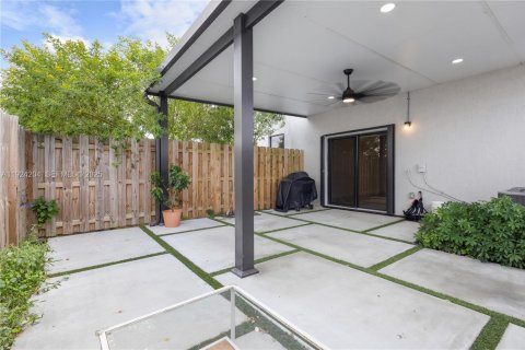 Adosado en venta en Homestead, Florida, 3 dormitorios, 149.76 m2 № 1982416 - foto 23