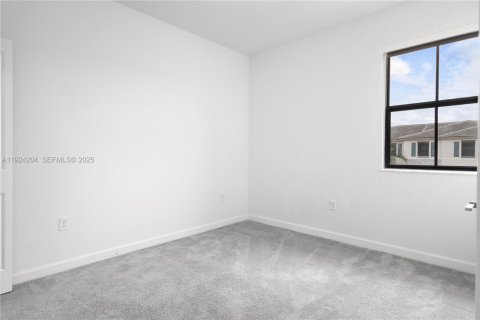 Adosado en venta en Homestead, Florida, 3 dormitorios, 149.76 m2 № 1982416 - foto 21