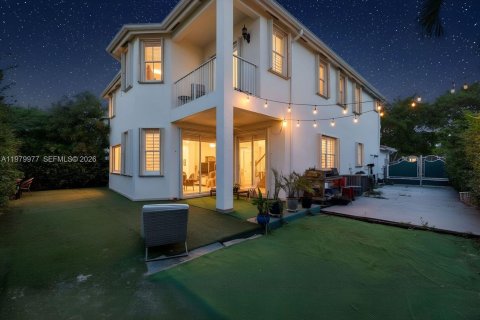 Купить виллу или дом в Дорал, Флорида 4 спальни, 278.34м2, № 2046354 - фото 29