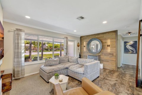 Купить виллу или дом в Уилтон-Мэнорс, Флорида 4 комнаты, 162.3м2, № 2245860 - фото 12