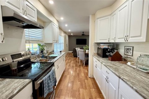 Villa ou maison à vendre à Winter Haven, Floride: 3 chambres, 130.81 m2 № 2166055 - photo 8