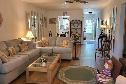 House in Clearwater, Florida 1 bedroom, 66.52 sq.m. № 2104448 - photo 7
