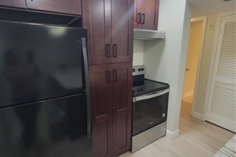 Copropriété à louer à Tampa, Floride: 2 chambres, 75.99 m2 № 1797905 - photo 7