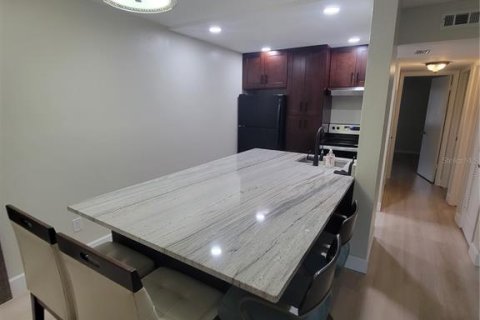 Copropriété à louer à Tampa, Floride: 2 chambres, 75.99 m2 № 1797905 - photo 5
