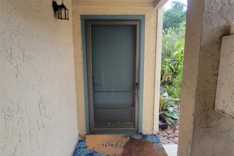 Copropriété à louer à Tampa, Floride: 2 chambres, 75.99 m2 № 1797905 - photo 1