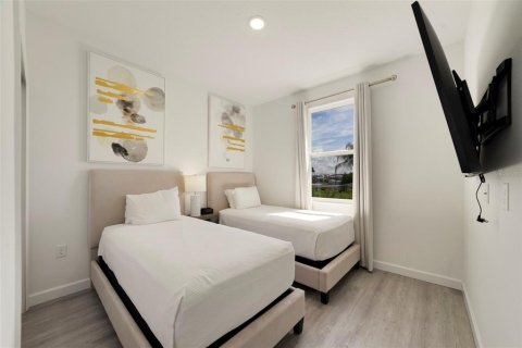 Adosado en venta en Davenport, Florida, 4 dormitorios, 155.24 m2 № 2298223 - foto 16