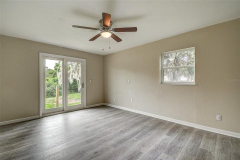 Villa ou maison à vendre à Dade City, Floride: 2 chambres, 132.66 m2 № 2273063 - photo 16