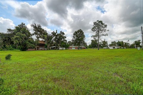 Villa ou maison à vendre à Dade City, Floride: 2 chambres, 132.66 m2 № 2273063 - photo 24