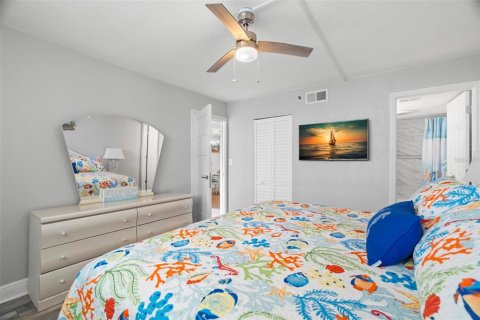 Copropriété à vendre à Madeira Beach, Floride: 2 chambres, 102.19 m2 № 1526363 - photo 25