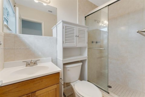 Купить виллу или дом в Майами, Флорида 4 спальни, 124.86м2, № 1954599 - фото 27